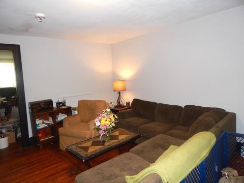 247 Pine St, Springfield, MA 01105 photo 6