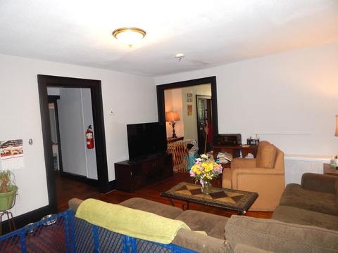 247 Pine St, Springfield, MA 01105 photo 5