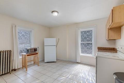 87 Eutaw Ave, Lynn, MA 01902 photo 4