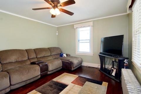 132 Wilber St, Springfield, MA 01104 photo 26