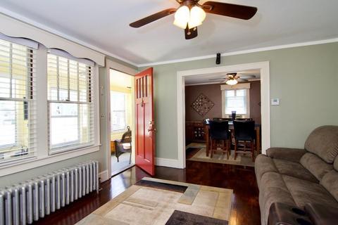 132 Wilber St, Springfield, MA 01104 photo 25
