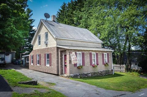 23 Summit St, Clinton, MA 01510 photo 1