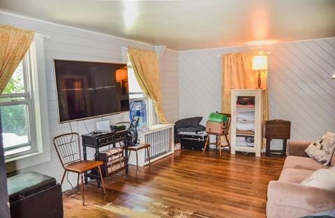 23 Summit St, Clinton, MA 01510 photo 13