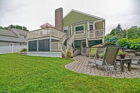18 Powers St, Dedham, MA 02026 photo 8