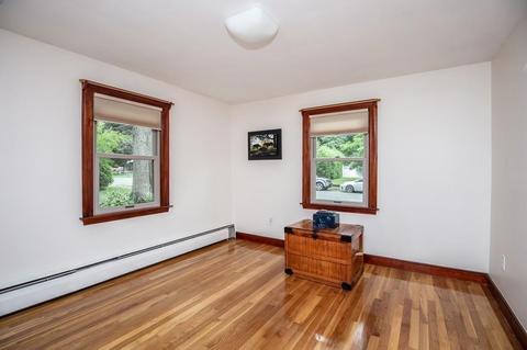 8 Autumn St, Danvers, MA 01923 photo 12