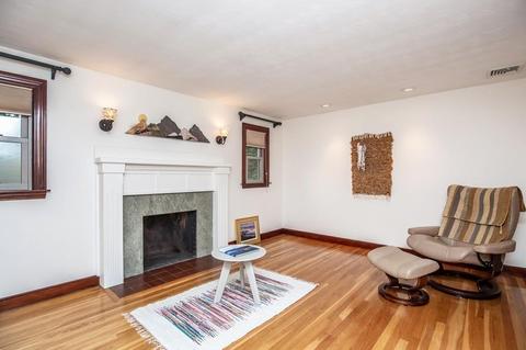 8 Autumn St, Danvers, MA 01923 photo 9