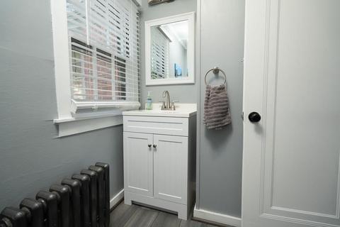 19 Perkins, Springfield, MA 01118 photo 13