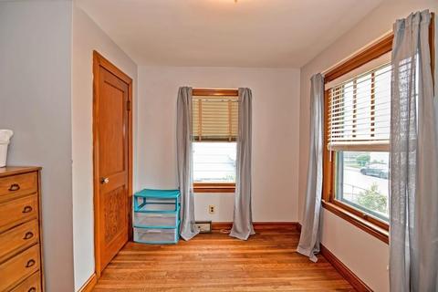 68 Vale St, Worcester, MA 01604 photo 11