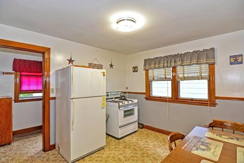 68 Vale St, Worcester, MA 01604 photo 14