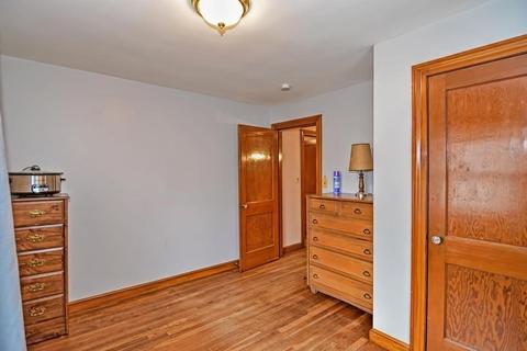 68 Vale St, Worcester, MA 01604 photo 13