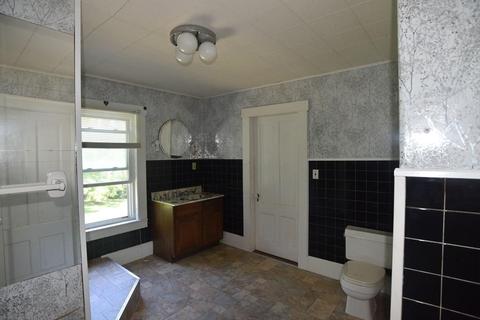 140 Summer St, Athol, MA 01331 photo 23