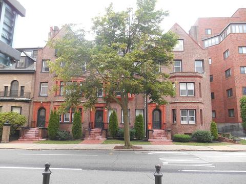 38 Elm St #2, Worcester, MA 01609 photo 1