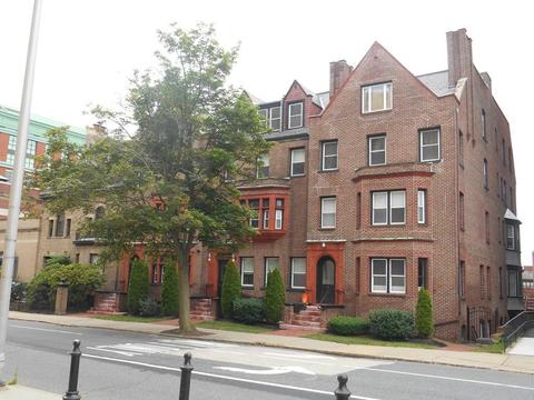 38 Elm St #2, Worcester, MA 01609 photo 2