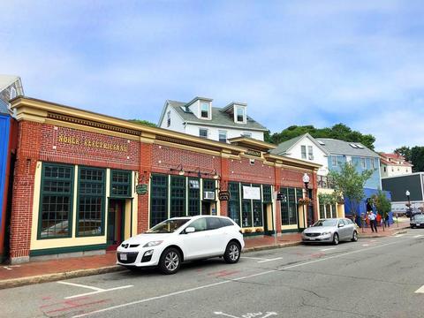 242 Main St, Gloucester, MA 01930 photo 1