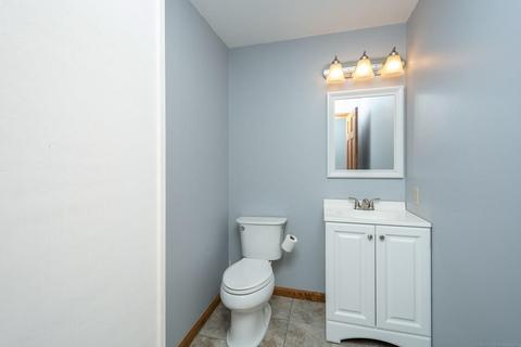 14 Samoset Rd, Worcester, MA 01604 photo 12