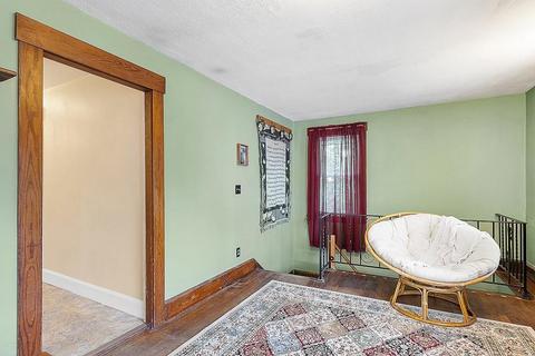 45 Green St, Athol, MA 01331 photo 4