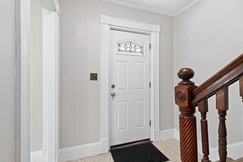 35 Gilbert St, Lawrence, MA 01843 photo 6