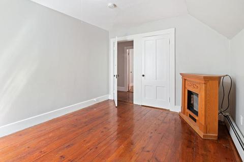 35 Gilbert St, Lawrence, MA 01843 photo 22