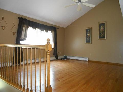 72 Darnell Rd, Worcester, MA 01606 photo 9