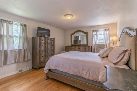 12 Baird Rd, Springfield, MA 01118 photo 16