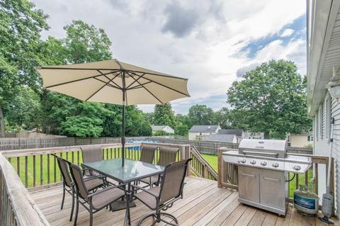 12 Baird Rd, Springfield, MA 01118 photo 4