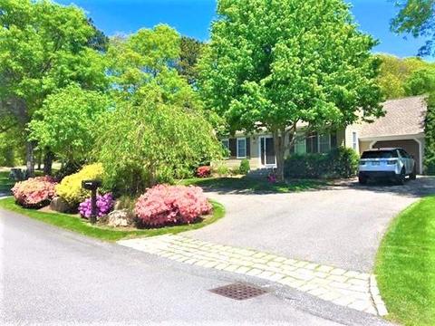 5 Fox Hill Rd, Mashpee, MA 02649 photo 1