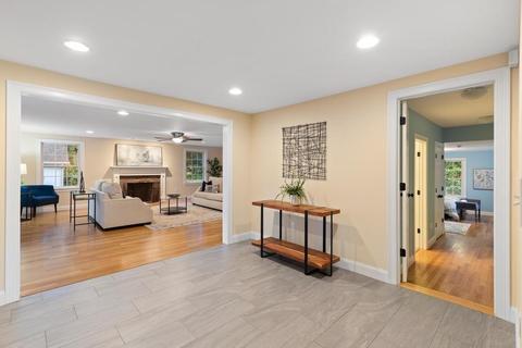 6 Upton Ave, North Reading, MA 01864 photo 9
