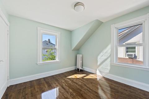 28 Timson St, Lynn, MA 01902 photo 6