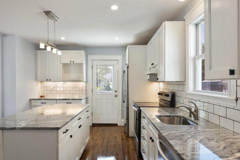 28 Timson St, Lynn, MA 01902 photo 14