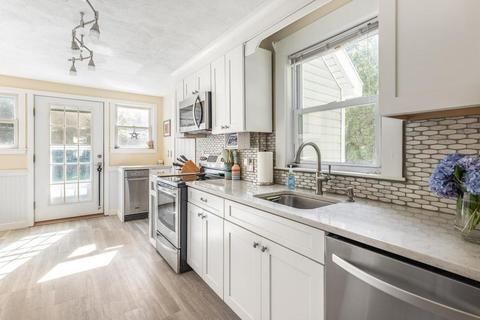 7 Ellsworth Ave, Beverly, MA 01915 photo 14