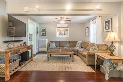 7 Ellsworth Ave, Beverly, MA 01915 photo 8