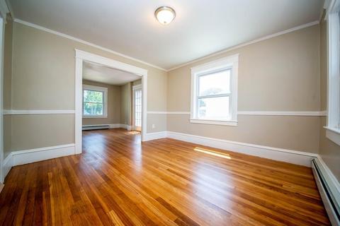 952 Ray St, Fall River, MA 02720 photo 8