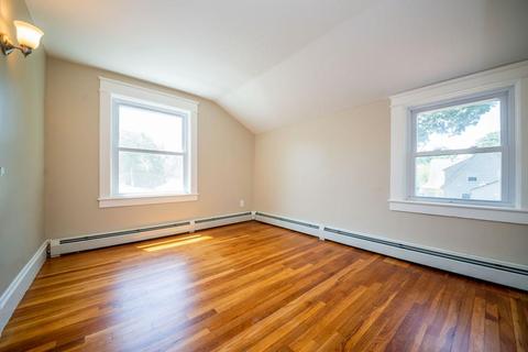 952 Ray St, Fall River, MA 02720 photo 18