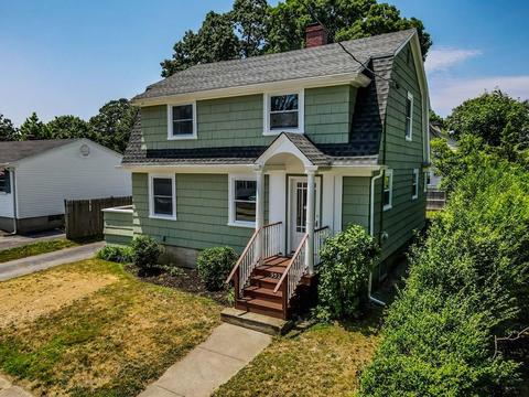 952 Ray St, Fall River, MA 02720 photo 3