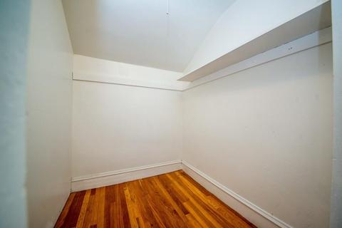 952 Ray St, Fall River, MA 02720 photo 17
