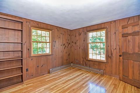 11 Overlook Dr E, Framingham, MA 01701 photo 17