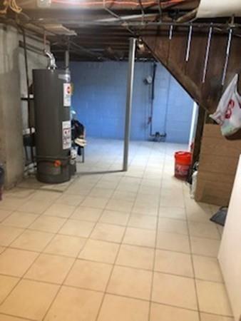37 Balis St, Springfield, MA 01109 photo 14