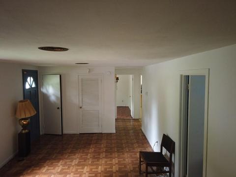 55 Fredette St, Springfield, MA 01109 photo 10