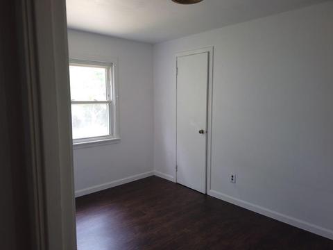 55 Fredette St, Springfield, MA 01109 photo 7