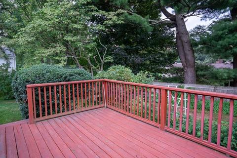 70 Balboa Dr, Springfield, MA 01119 photo 17