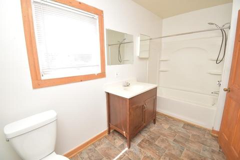 65 Washburn St, Springfield, MA 01107 photo 19
