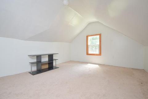 65 Washburn St, Springfield, MA 01107 photo 20