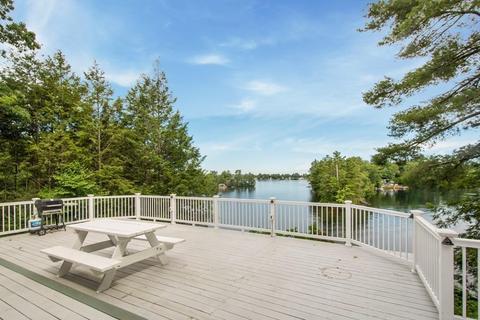 21 Bay View Rd, Webster, MA 01570 photo 2