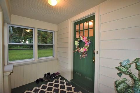 58 Appleton Rd, Auburn, MA 01501 photo 2