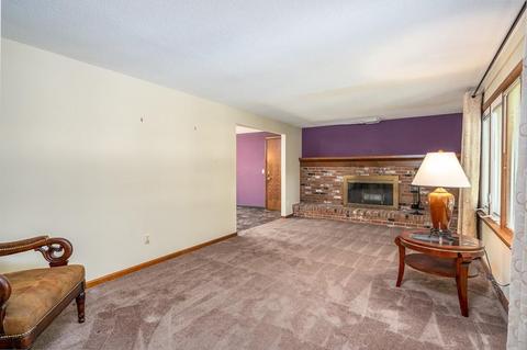 35 Westview Ter, Easthampton, MA 01027 photo 9