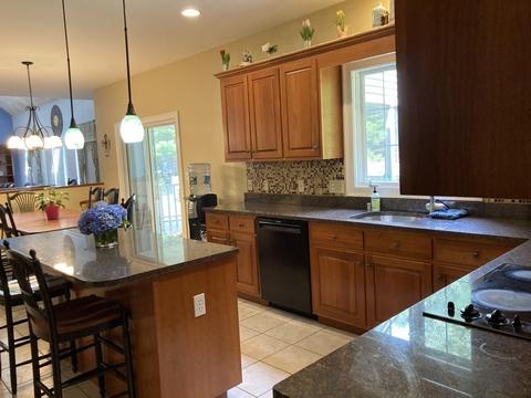 31 Frontier Dr, Walpole, MA 02081 photo 4