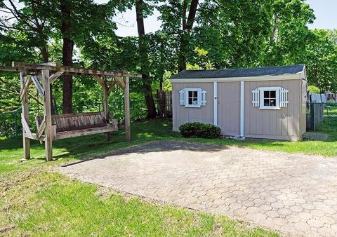 10 Beacon St, Reading, MA 01867 photo 3