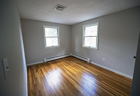 10 Beacon St, Reading, MA 01867 photo 11