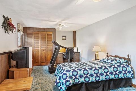 15 Eastern Ave, Stoneham, MA 02180 photo 26