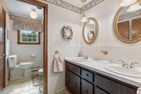 15 Eastern Ave, Stoneham, MA 02180 photo 16